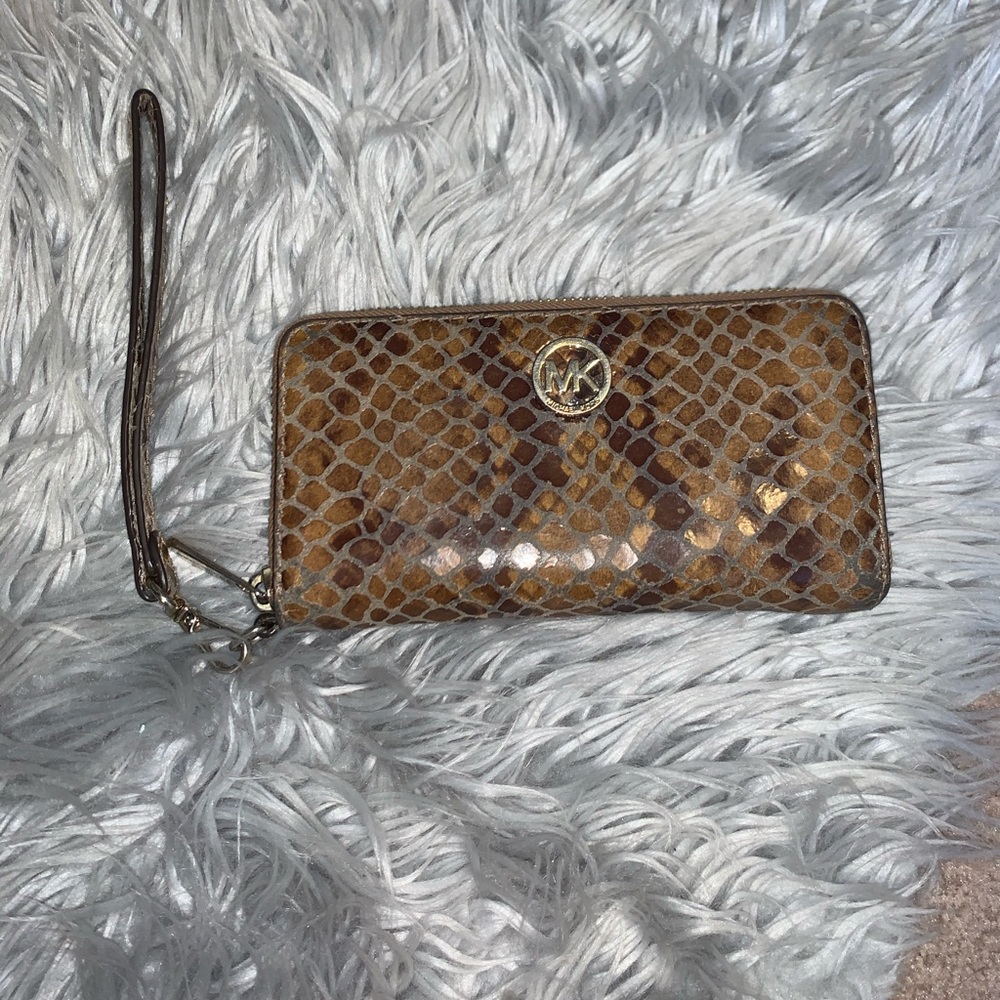 MICHAEL KORS FAUX SNAKESKIN WALLET
